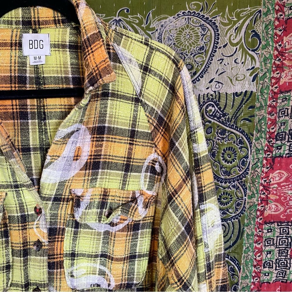Urban Outfitters BDG Yellow/ Green Brody Check Print Flannel Top Size Medium - Picture 7 of 14